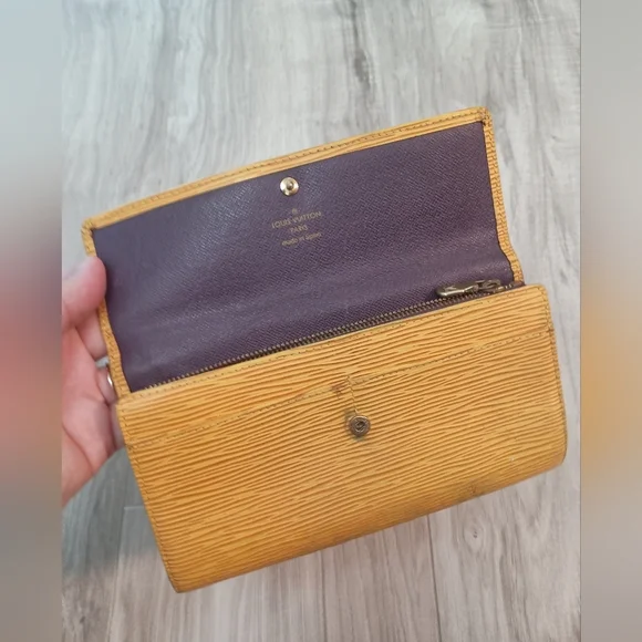 LOUIS VUITTON Yellow Epi Leather Bi Fold Long Wallet Purse - Picture 8 of 15